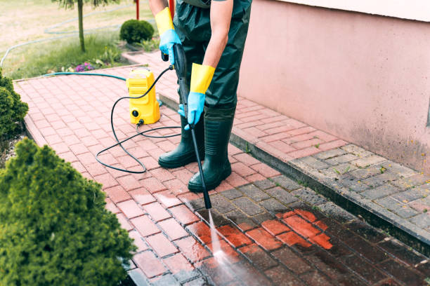 Best Sidewalk and Walkway Cleaning  in Yaphank, NY